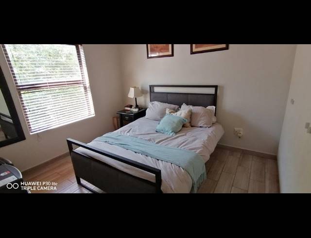 2 BEDROOM TOWNHOUSE TO LET IN BRYANSTON